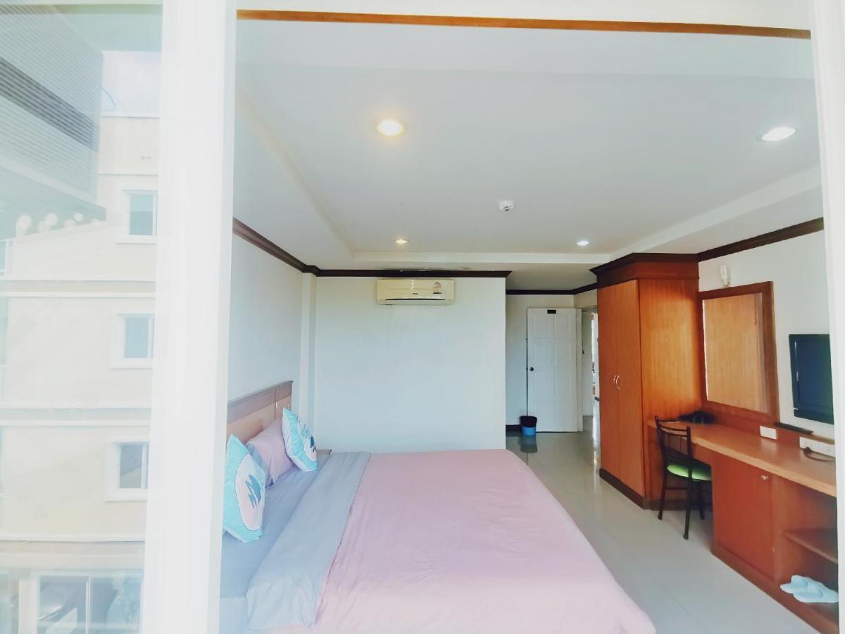 Отель Lanting Patong Экстерьер фото