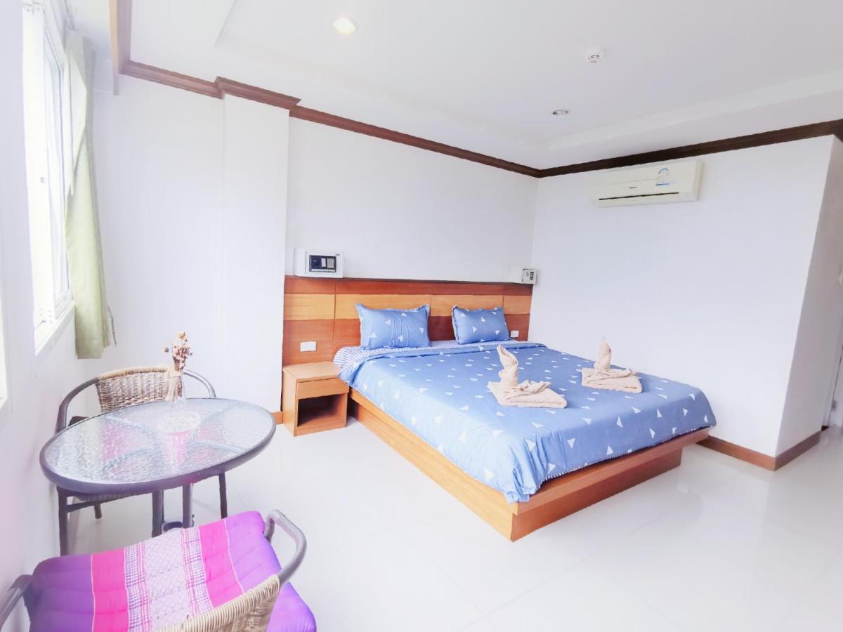 Отель Lanting Patong Экстерьер фото