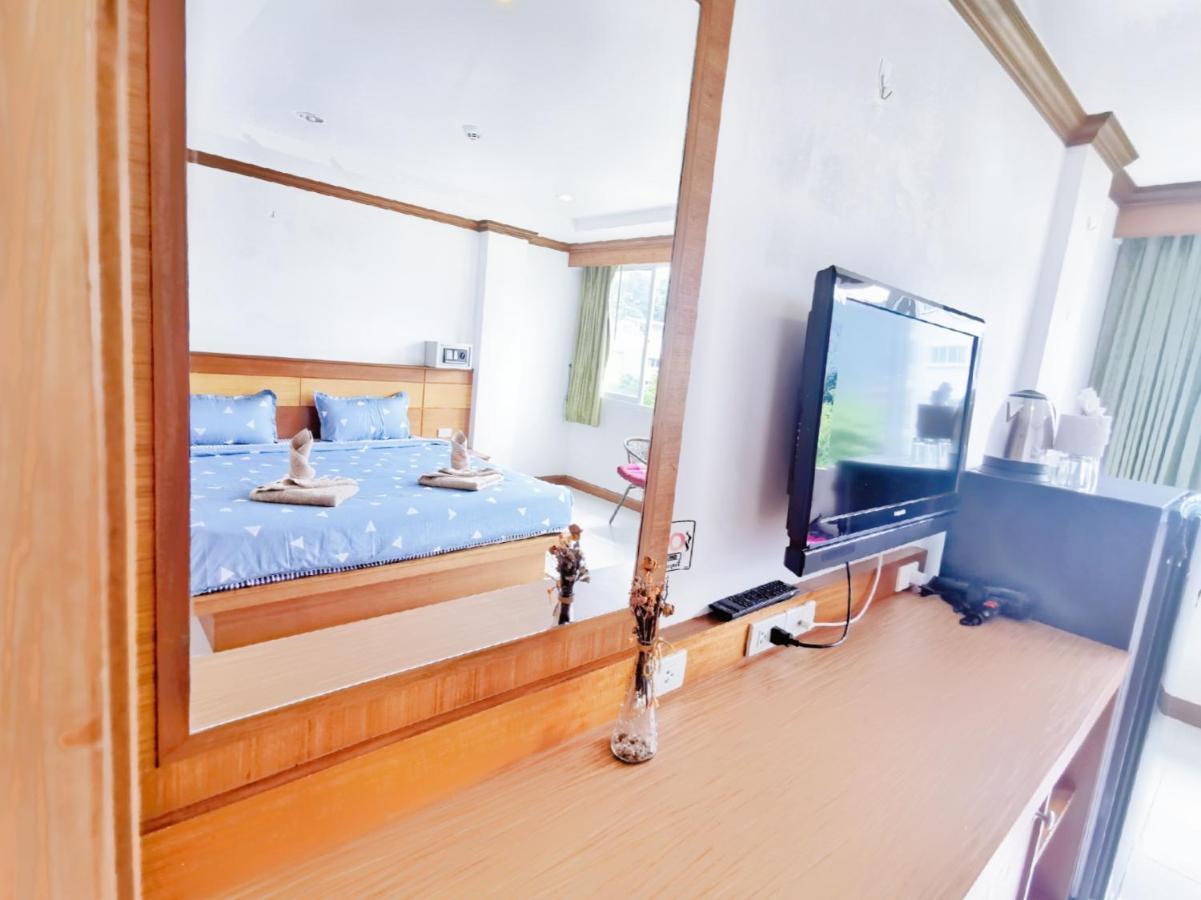 Отель Lanting Patong Экстерьер фото