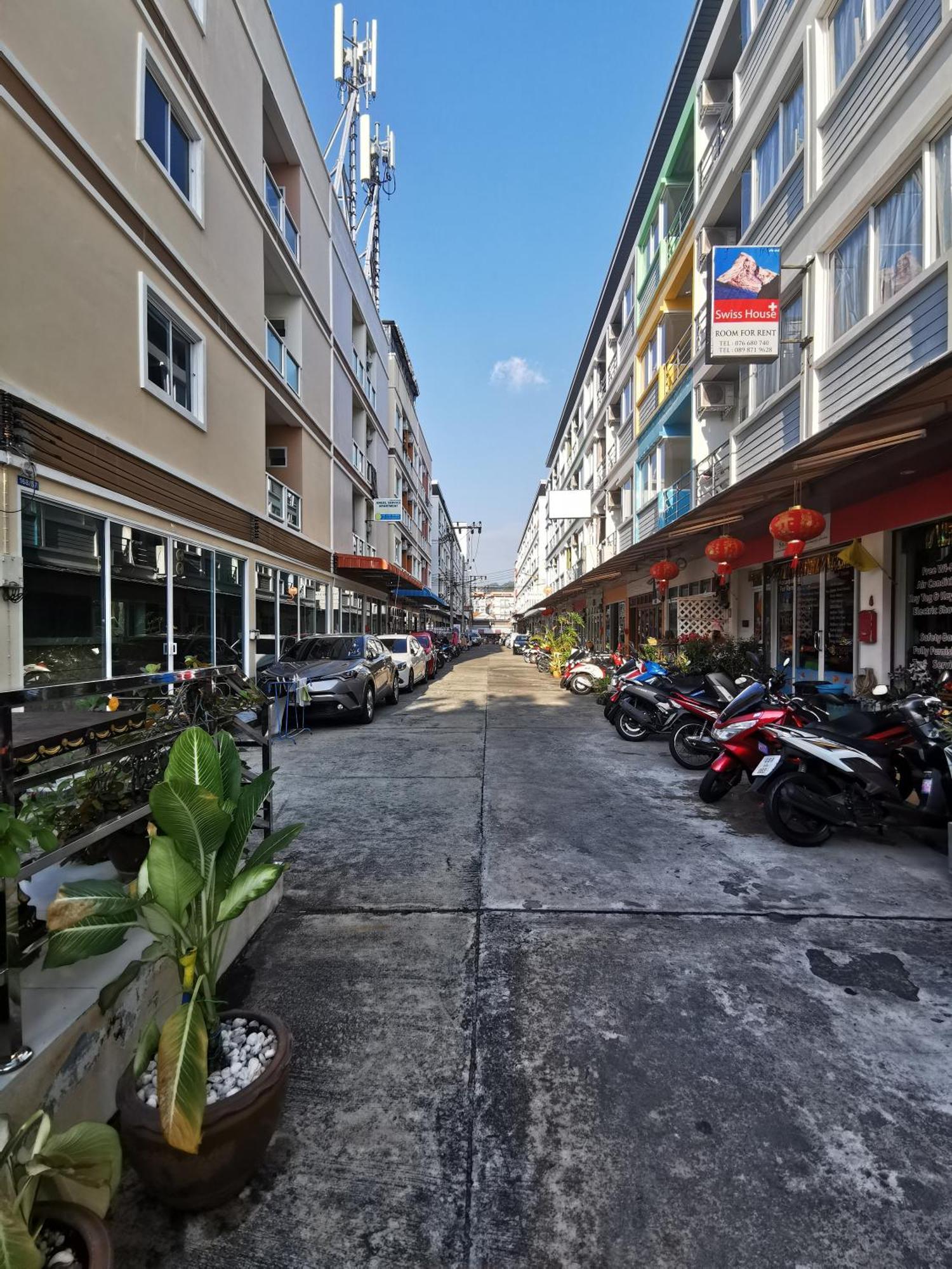 Отель Lanting Patong Экстерьер фото